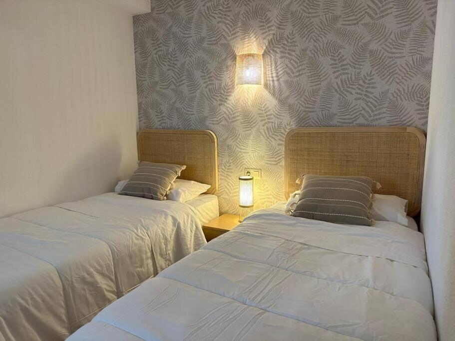 Apartamento Maralva Playa De Levante Benidorm Bagian luar foto