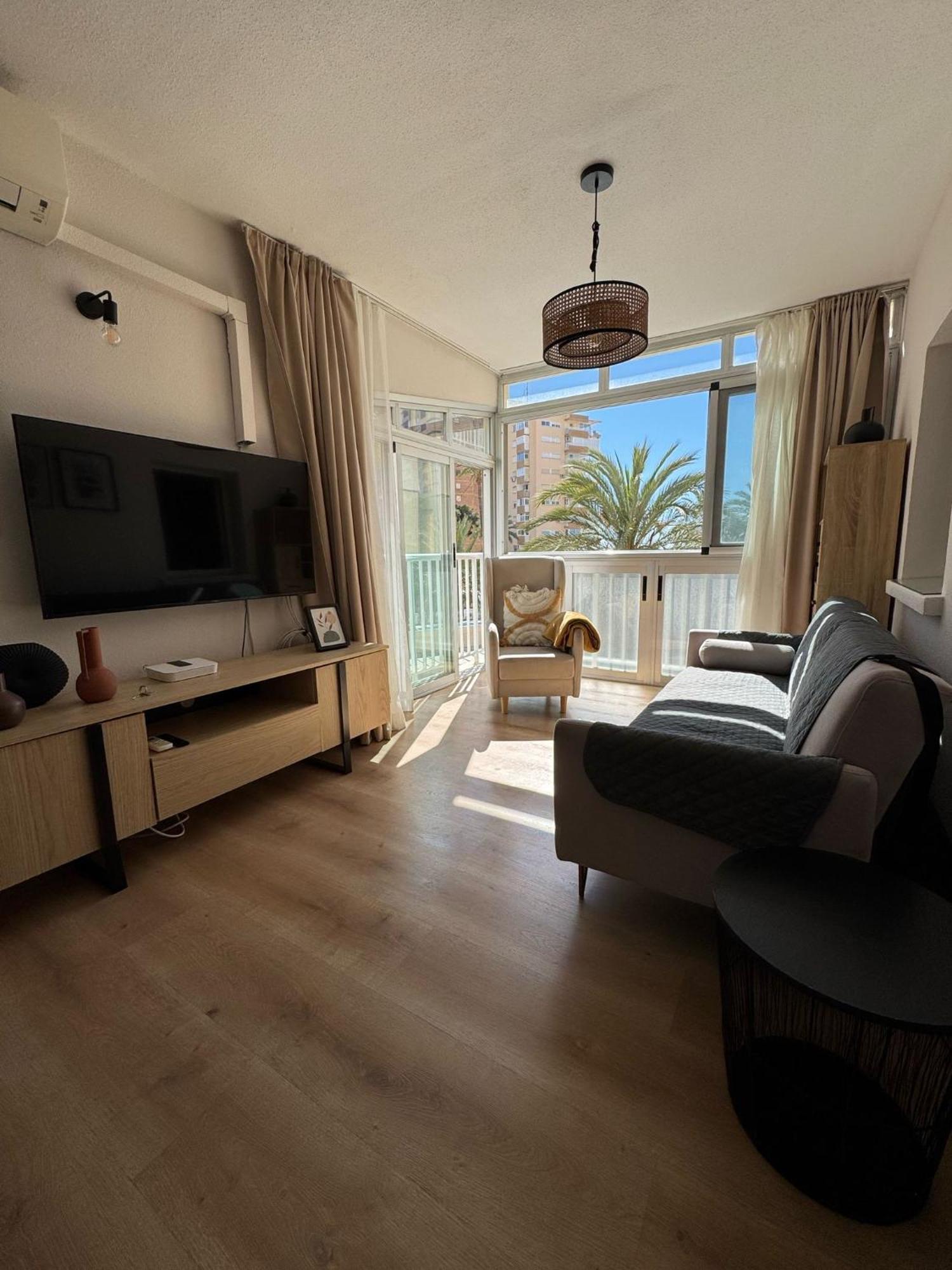 Apartamento Maralva Playa De Levante Benidorm Bagian luar foto