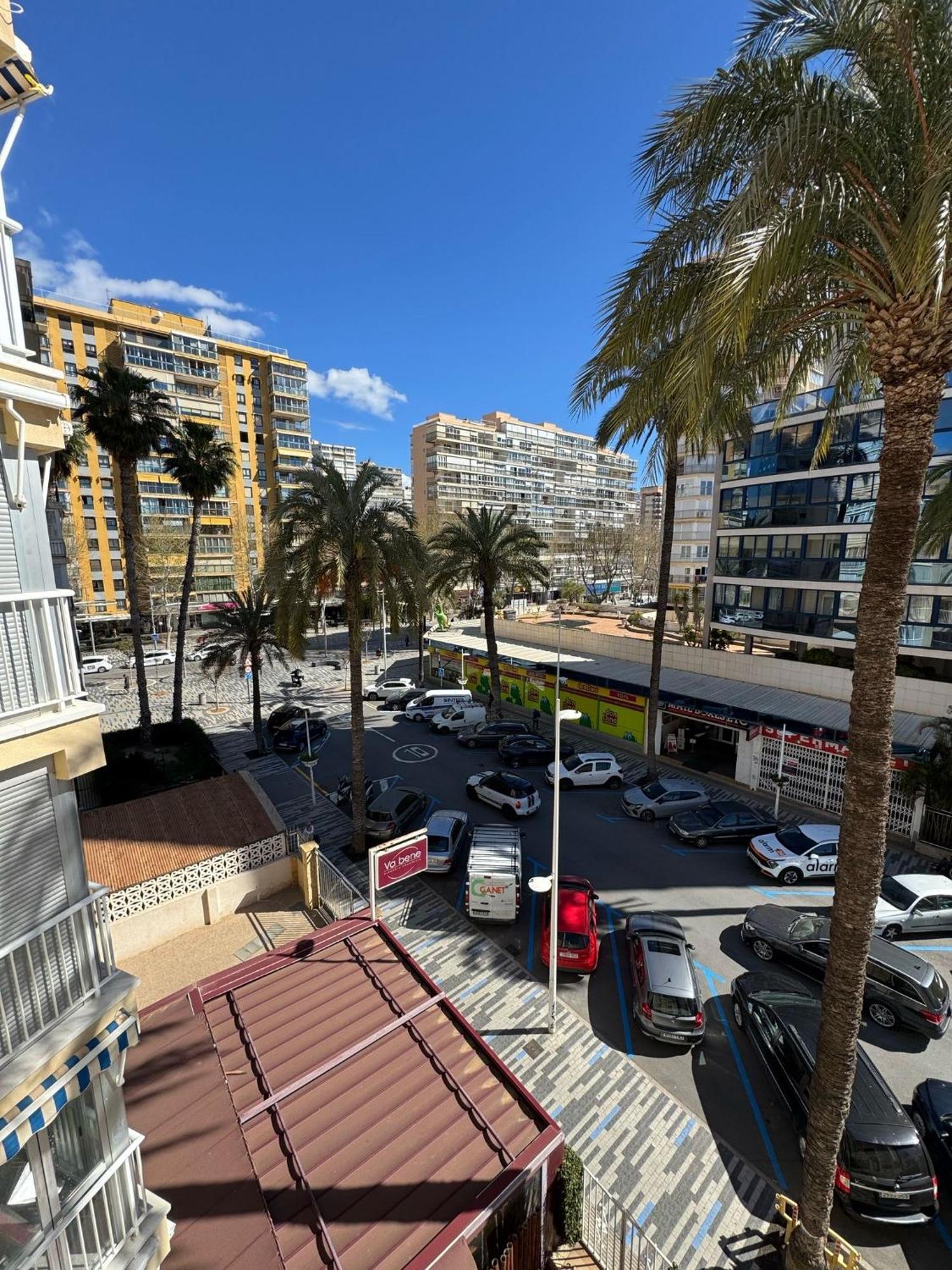 Apartamento Maralva Playa De Levante Benidorm Bagian luar foto